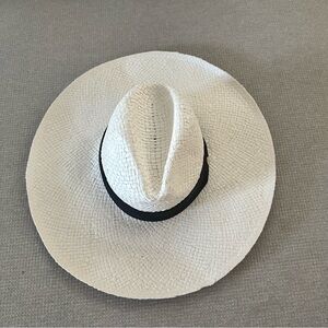 Melissa Odabash White Hat with Black Band